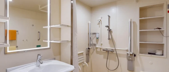 Accessible Sea View Cabin (AIDAcosma, AIDAnova, AIDAprima, AIDAperla, AIDAblu, AIDAmar, AIDAsol, AIDAstella, AIDAbella, AIDAdiva, AIDAluna)