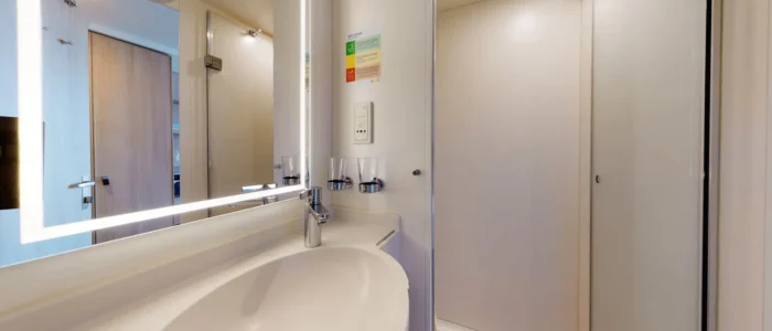 Balcony Cabin Bathroom AIDAcosma & AIDAnova