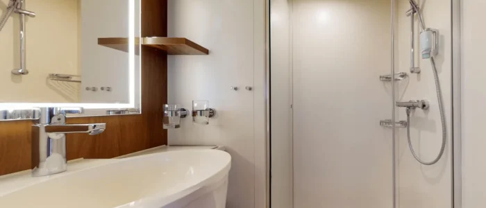 Veranda Cabin Comfort Bathroom AIDAcosma & AIDAnova